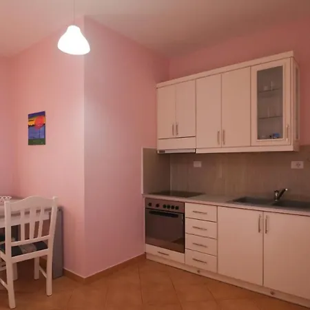 Roboci Appartement Sarandë