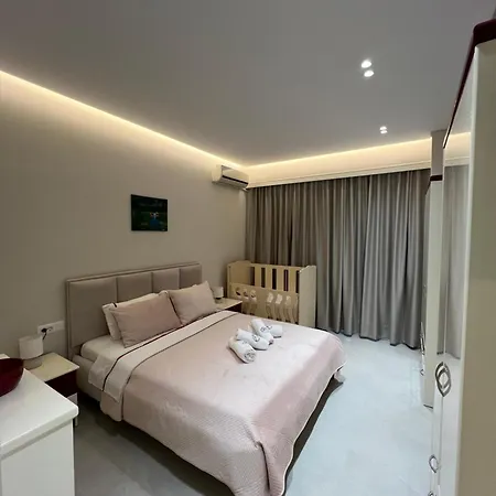 Roboci Apartment Sarande