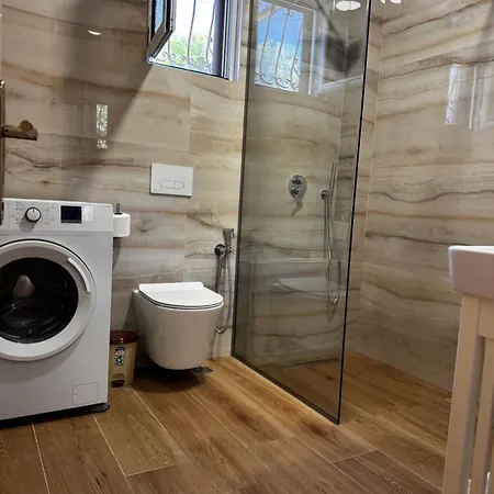 Apartament Roboci Saranda