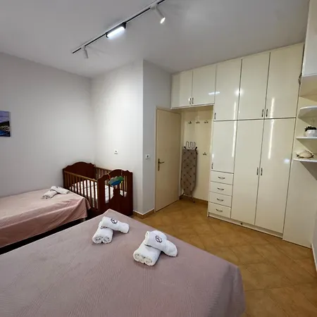 Roboci Sarandë