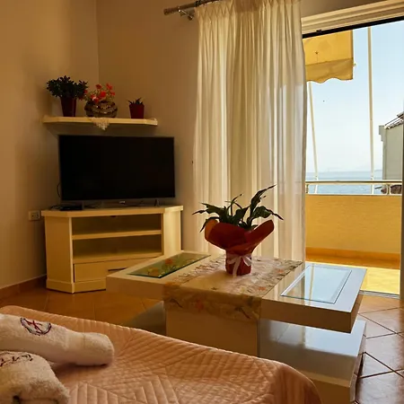 Appartement Roboci Sarandë