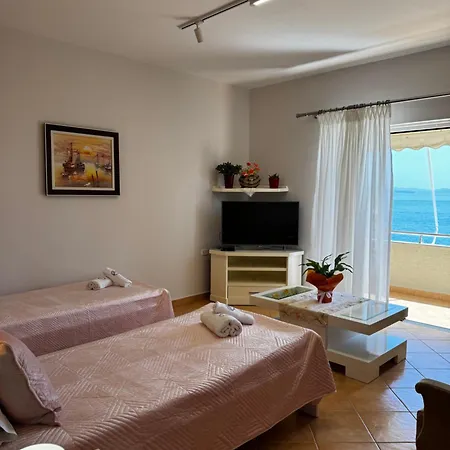 Apartament Roboci Saranda