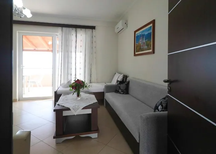 Apartment Roboci