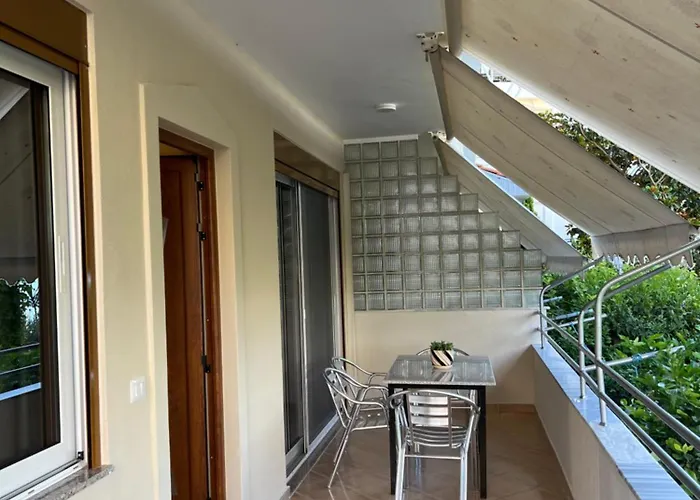 Roboci Apartment