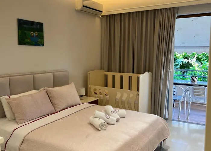 Roboci Apartment