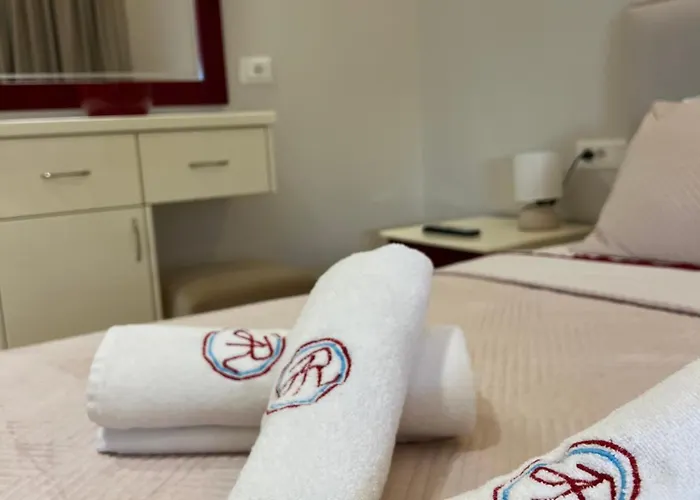 Roboci Apartment *