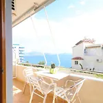 公寓 Roboci Sarandë