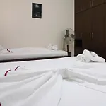 Roboci *